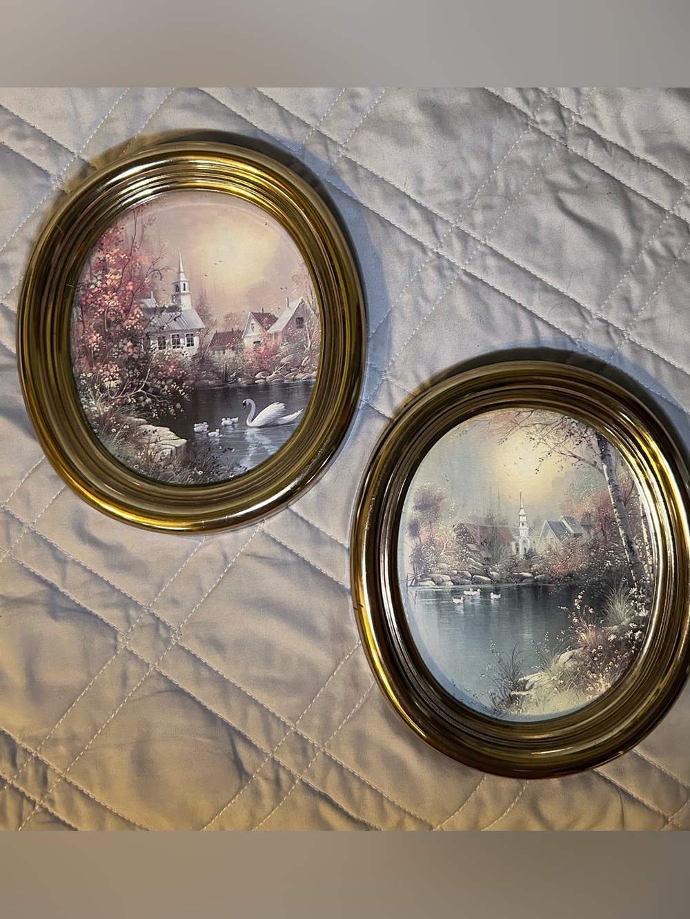 Vintage HOMECO Cottagecore Oval Wall Art Set – Pastoral Swan & Village Prints